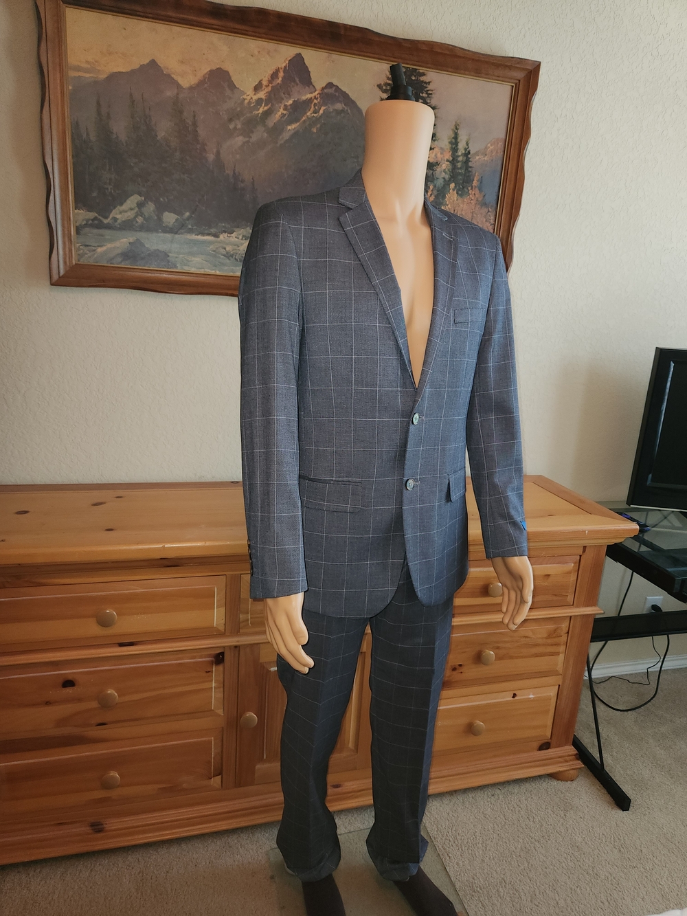 Men's Blue Windowpane Two-Piece Suit - Modern Tailored Fit